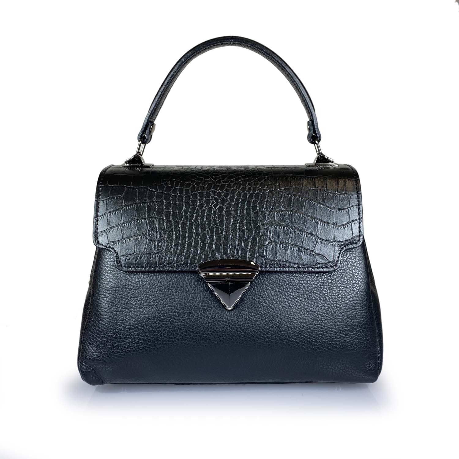 Genuine leather bag. made in Italy